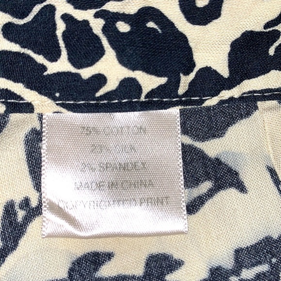 Tommy Bahama Damask Print Cropped Pants - Picture 6 of 7